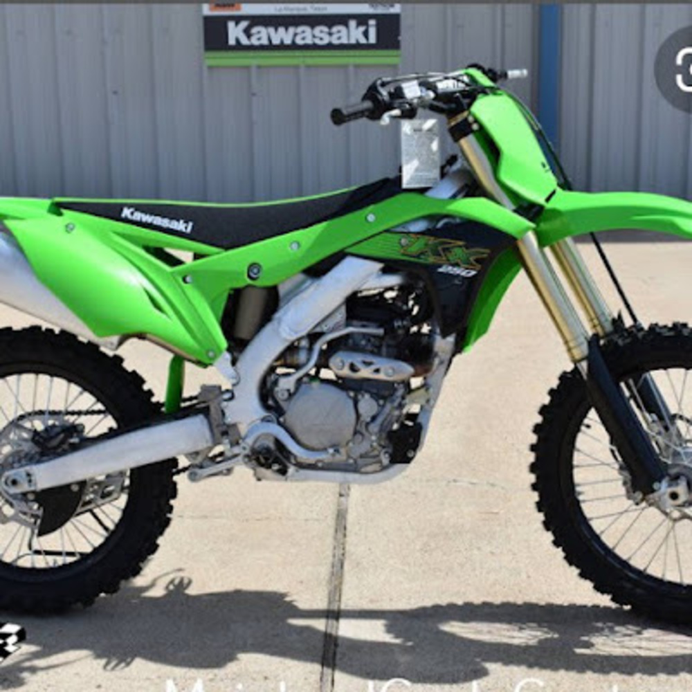 Meet your Posher, Eric